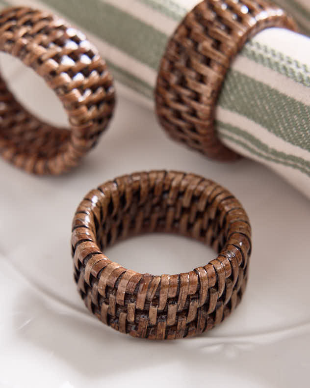 Set of 4 Brown Rattan Napkin Rings