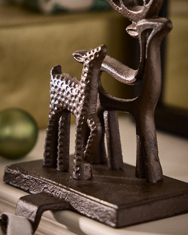 Antique Brown Deer & Doe Stocking Holder