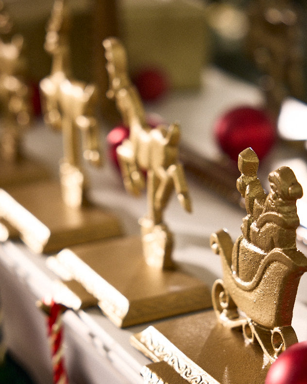 Stocking Holders - Santa's Sleigh Set of 4 Gold Stocking Holders