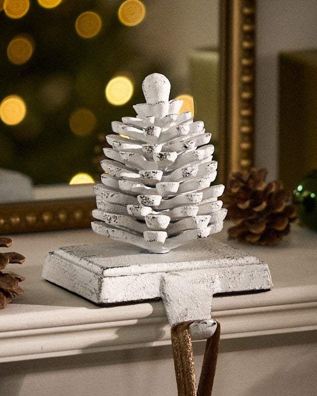 Stocking Holders Pinecone - White Stocking Holder Collection