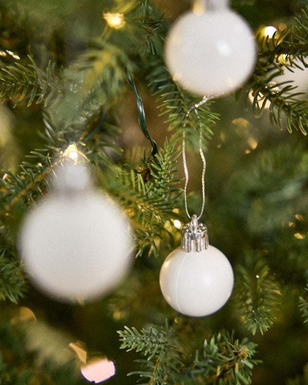 Set of 24 Mini White Snowball Baubles