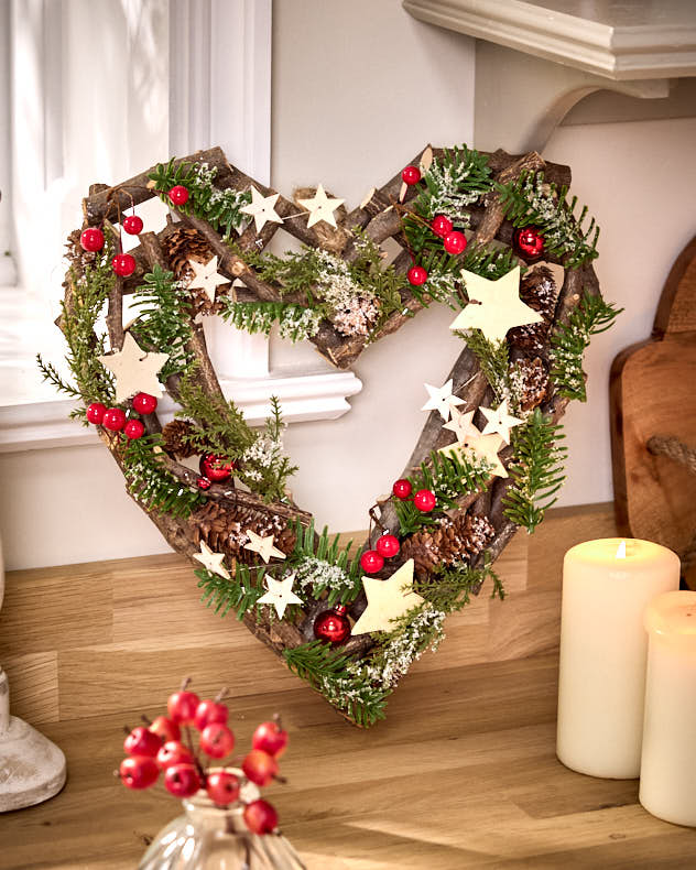 Festive Stars Heart Wreath