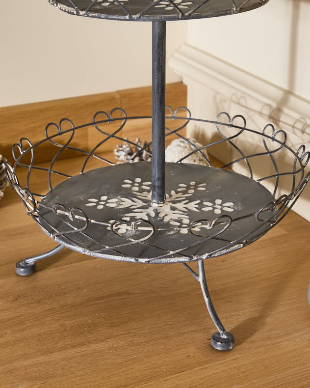 Country Hearts 3 Tier Cake Stand