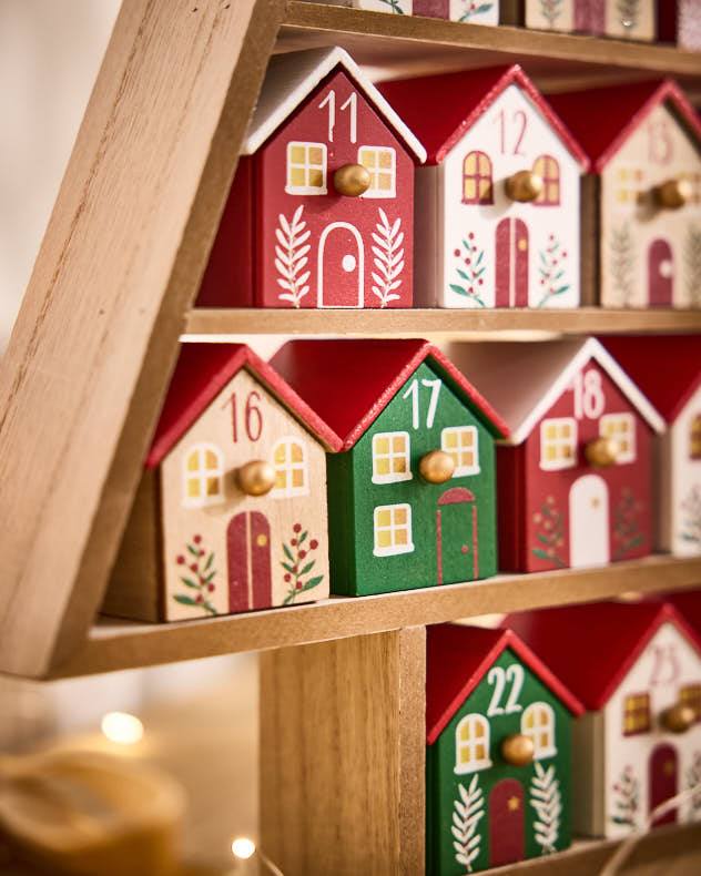 Christmas Tree Wooden Advent Caldendar