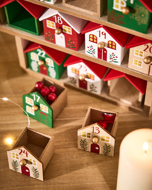 Christmas Tree Wooden Advent Caldendar