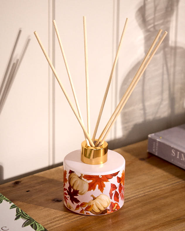 Cinnamon and Jasmine Autumn Diffuser