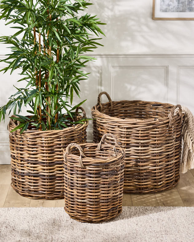Set of 3 Round Baskets with Handles