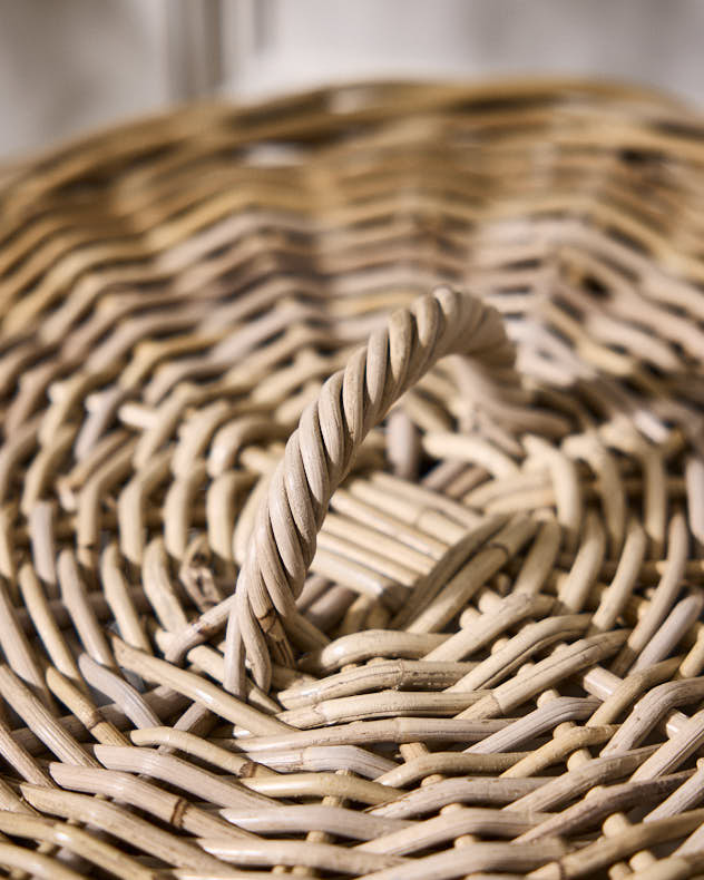 Round Woven Basket with Lid