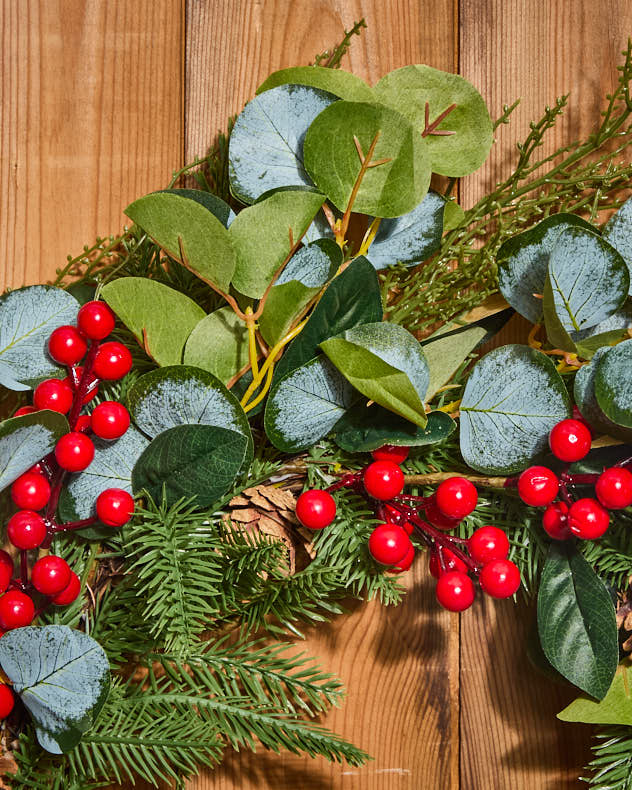 XL Eucalyptus Berry Wreath - 66cm