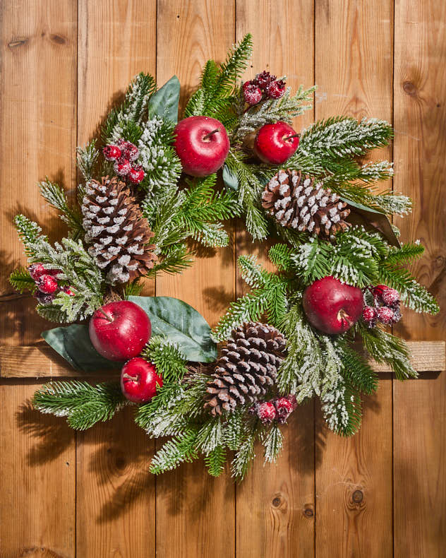 Red & Green Wreaths - XL Apple Wreath - 60cm