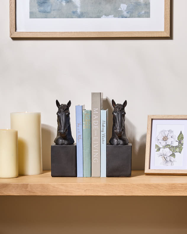 Black Horse Head Bookends