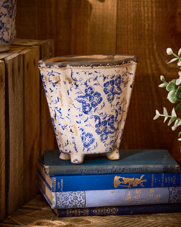 Milburn Blue Floral Plant Pots