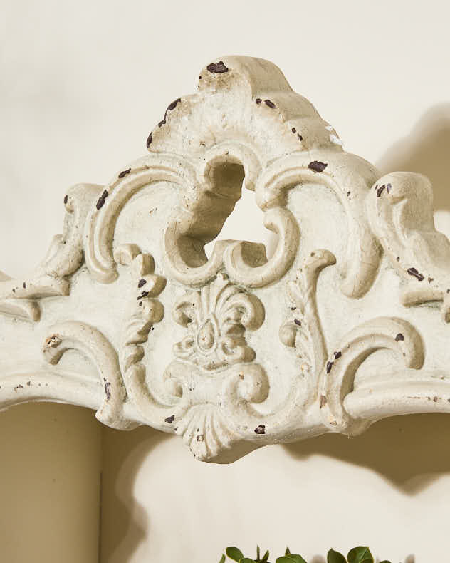 Aquitaine Baroque Wall Shelf