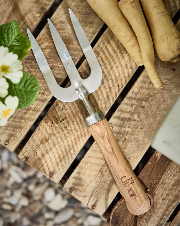Garden Accessories Scoop - Wooden Handled Garden Tools