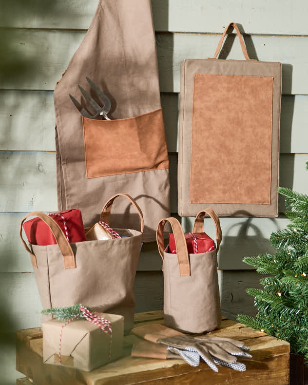 Khaki Gardening Accessories Gift Collection