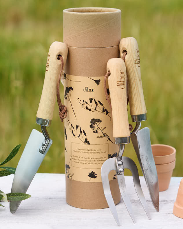 Garden Accessories - Set of 3 Garden Tools and Storage Tube