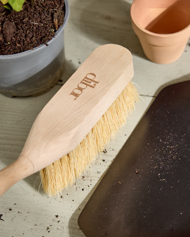 Black Dust Pan & Wooden Brush