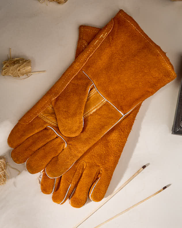 Tan Fireside Gauntlets