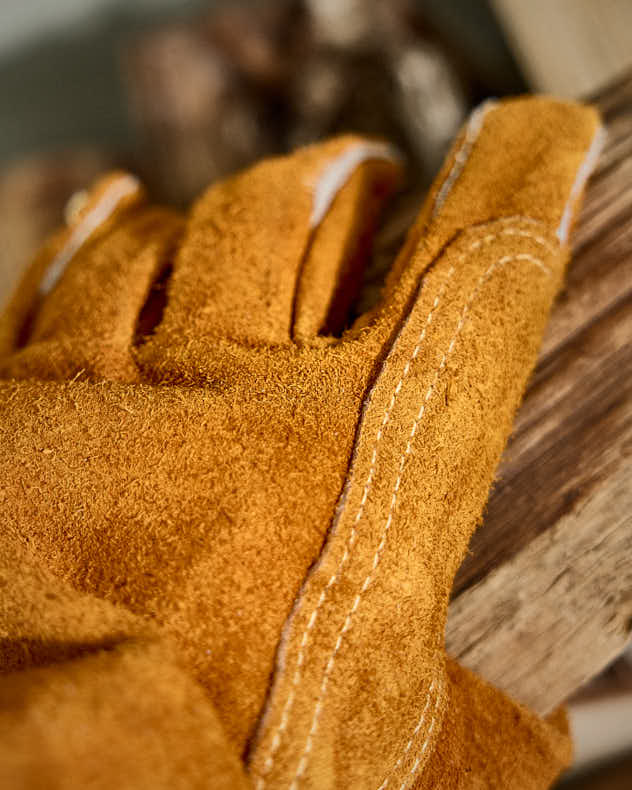 Tan Fireside Gauntlets