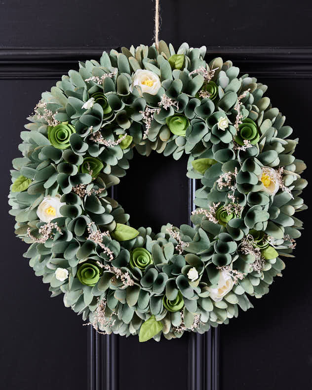 Stockbridge Floral Wreath 42cm