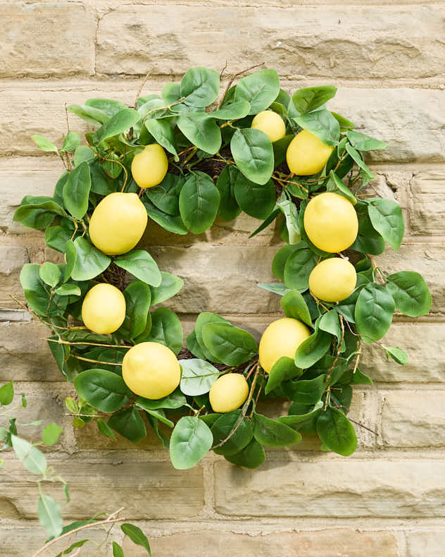 Lemon Floral Wreath