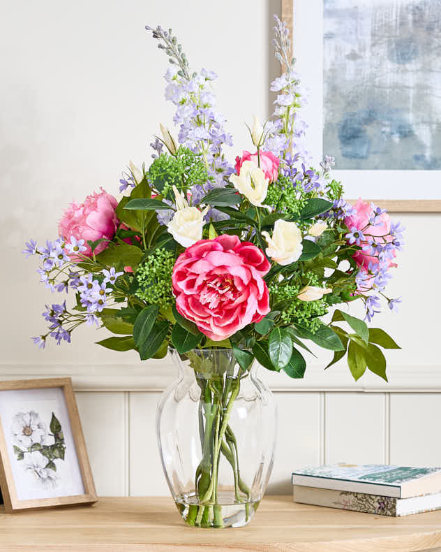 Pink Rose & Lisianthus Bouquet in Vase