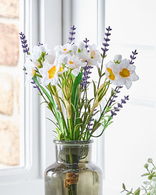 Faux Lavender and Narcissus Bunch