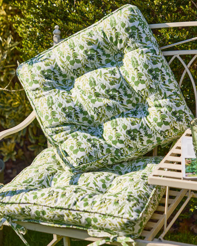 Green & White 100% Cotton & Polyester Seat Pads - Set of 2 Meadowbrook Garden Seat Cushions