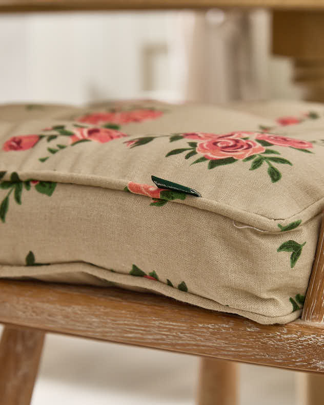 Set of 2 Vintage Rose Indoor Seat Cushions