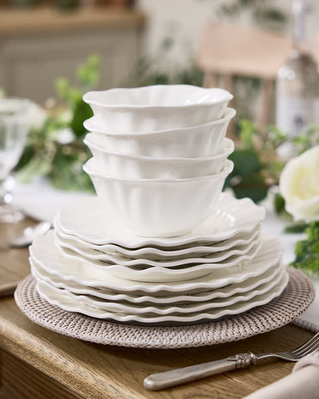 S/4 Dinner Plates White New Bone China Dinnerware Sets - Palais Royal Dinnerware Collection