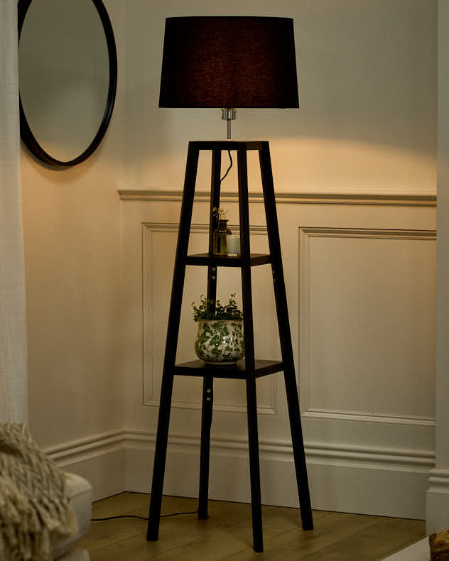 Wooden Plant Stand Lamp