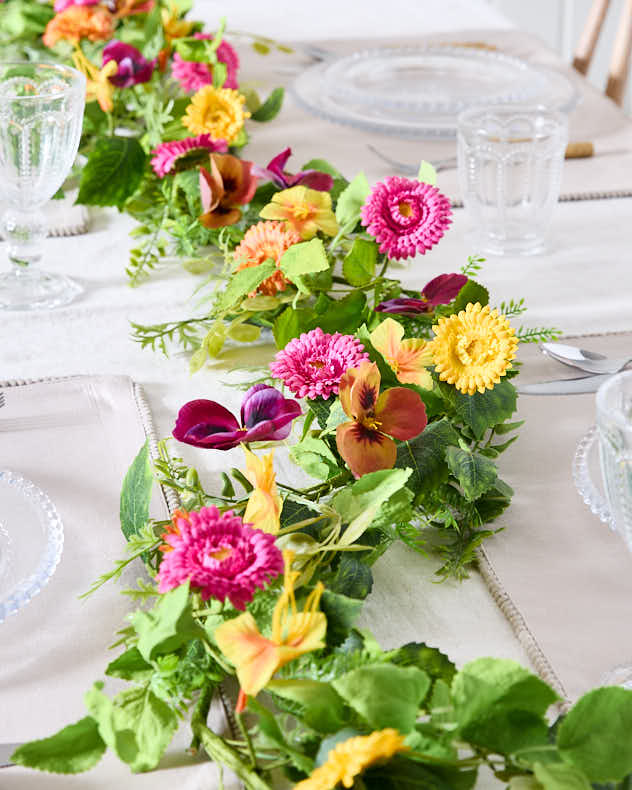 Faux Daisy & Pansy Spring Garland