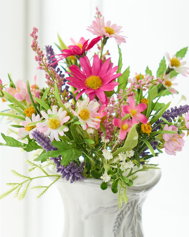 Artificial Daisy Bouquet