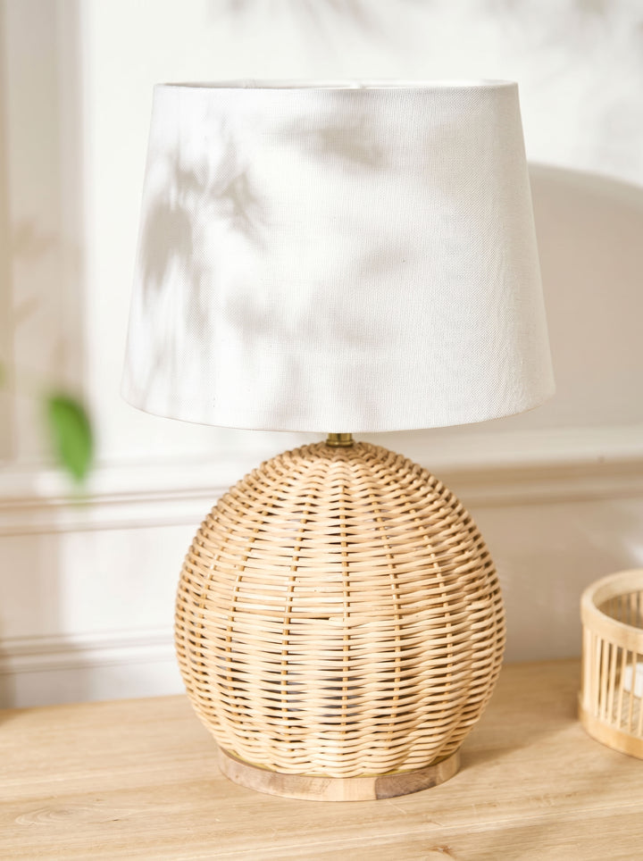 Round Rattan Table Lamp