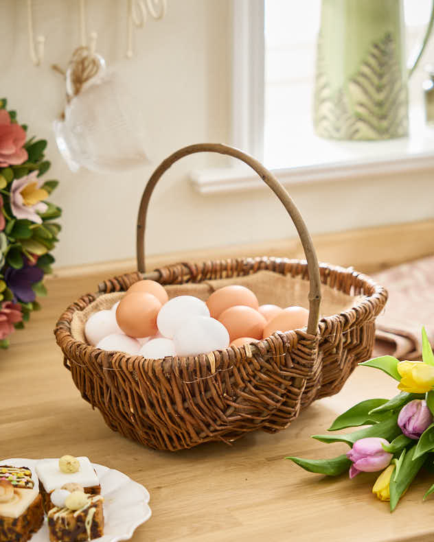 Round Willow Easter Basket