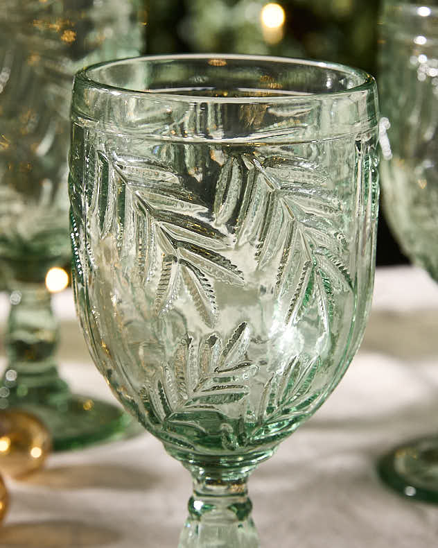 Laurier Leaf Set of 2 Wine Goblets