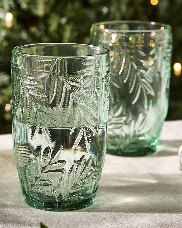 Ensemble de 4 verres à pied Laurier en relief