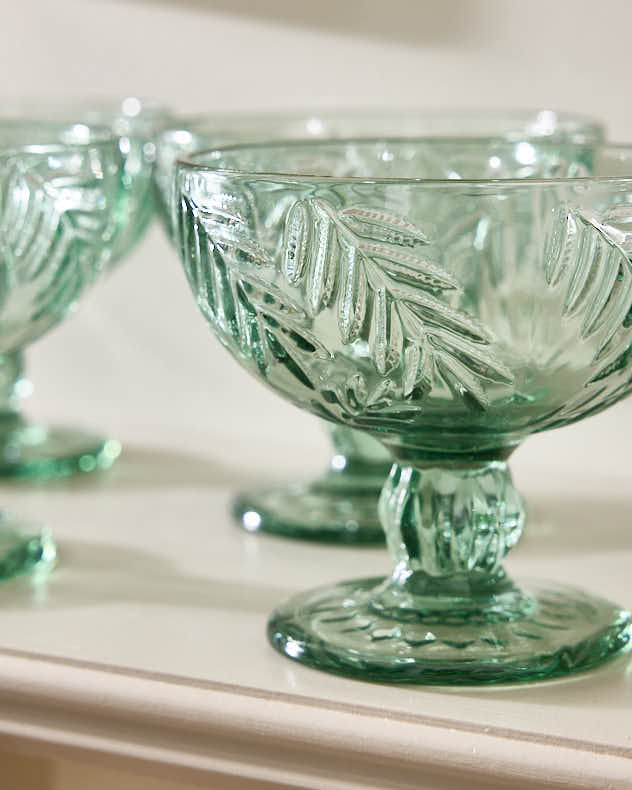 Bowls Set of 6 - Laurier Leaf Set of Footed Bowls