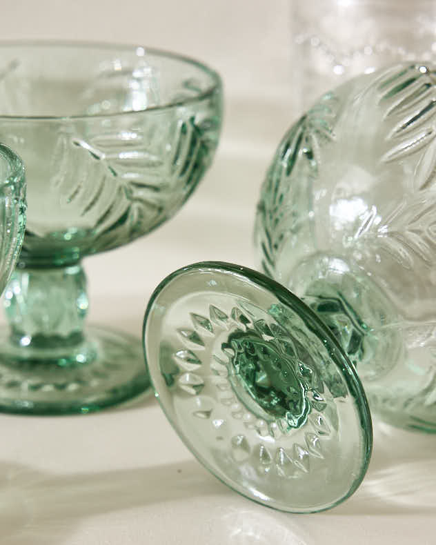 Bowls - Laurier Leaf Set of Footed Bowls