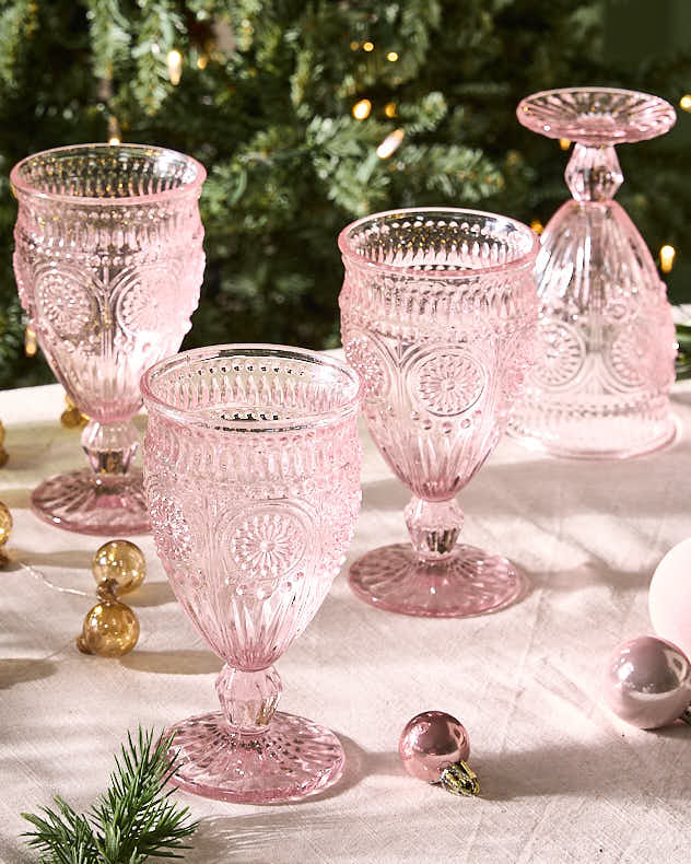 Armas Rose Wine Goblet