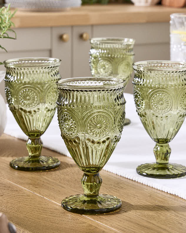Palmas Green Wine Goblet