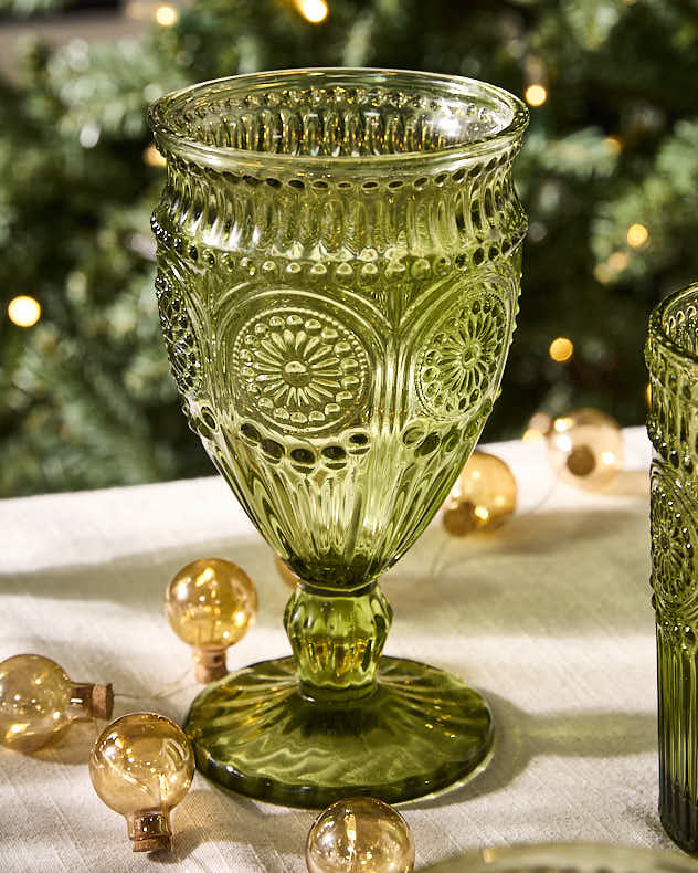 Palmas Green Glassware Collection
