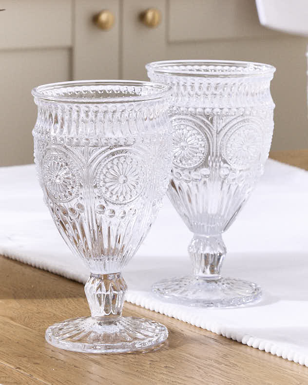Wine Glasses Set of 6 - Palmas Embossed Glass Wine Goblets