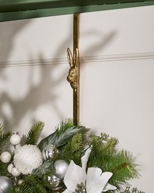 Hare Wreath Hanger