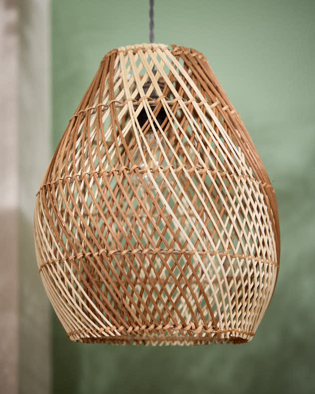 Teardrop Diamond Woven Pendant Shade