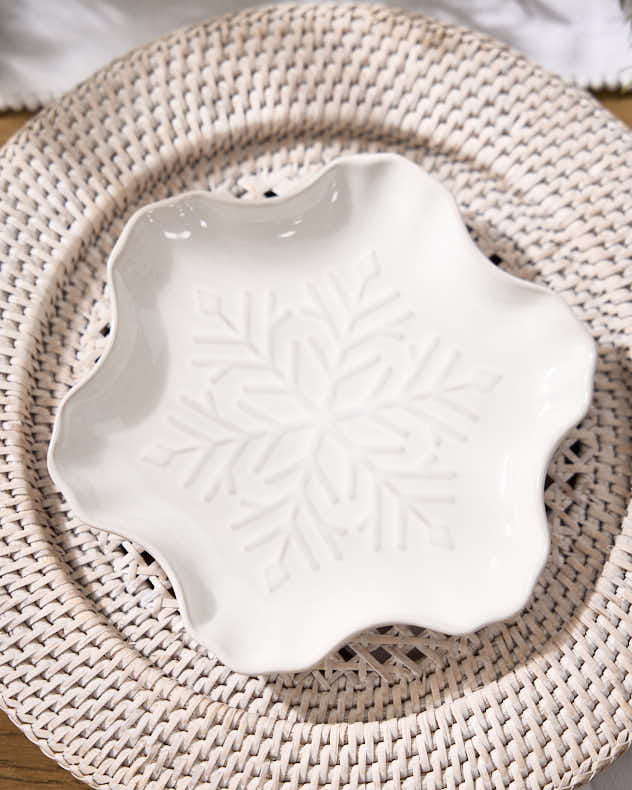 Set of 2 White Snowflake Side Plates