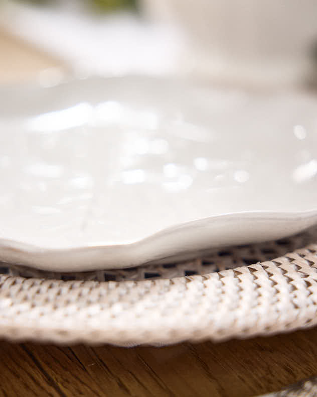 Set of 2 White Snowflake Dinner Plates