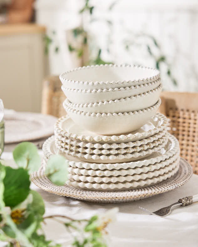 12 Piece Beaded Pearl Ceramic Dinnerware Set