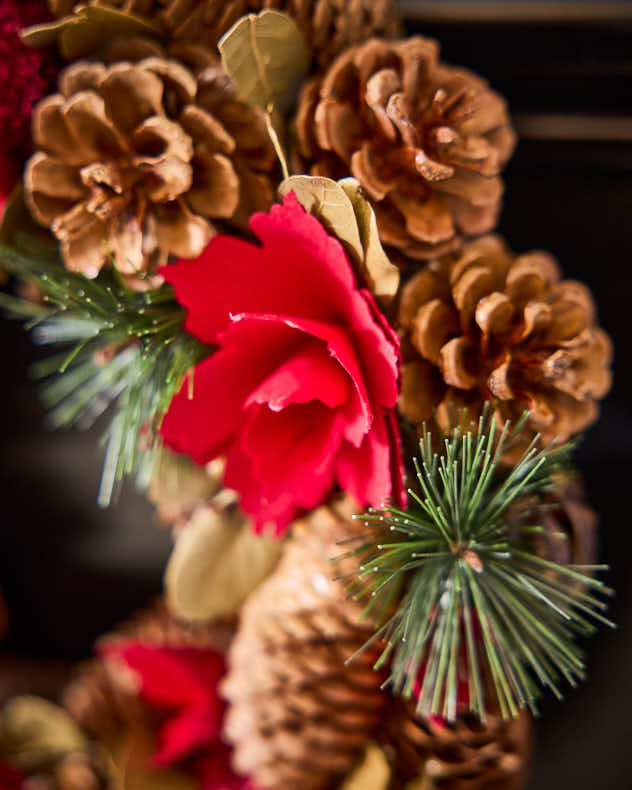 Woodland Rose Wreath 32cm