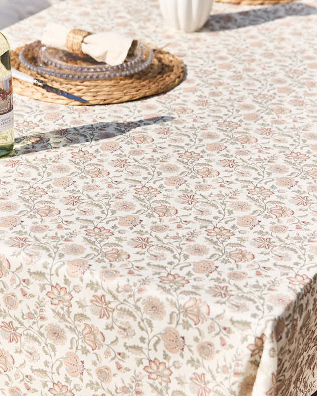 Large Spring Botanical Tablecloth